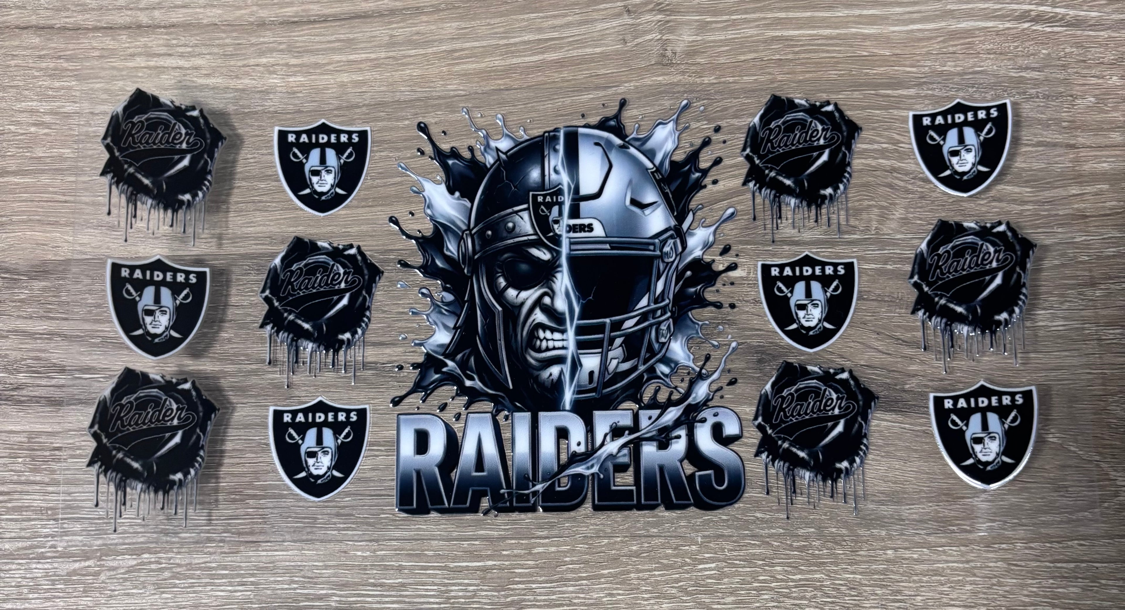 Raiders n Roses
